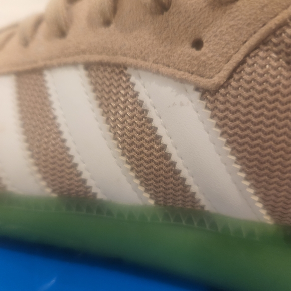 Adidas Beige and Green Sneakers S4m3a - Picture 10 of 16